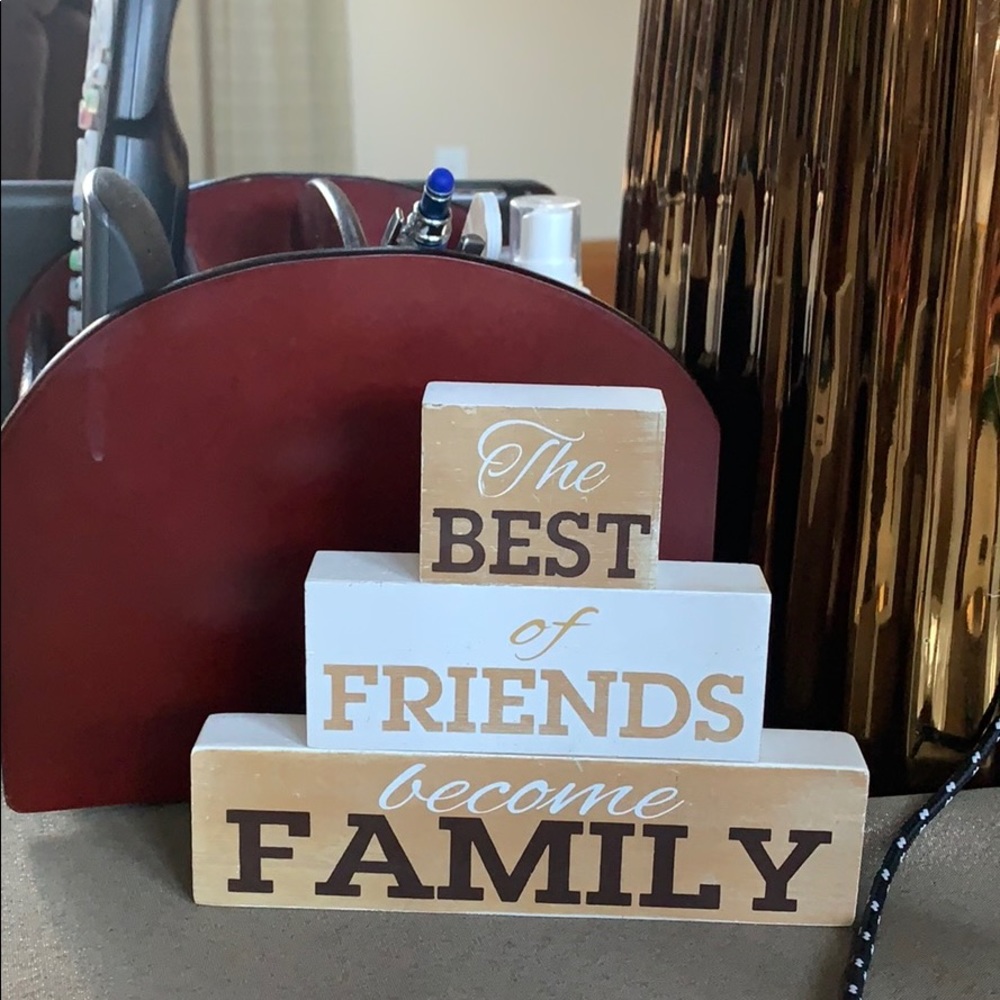 Friend Family Sign